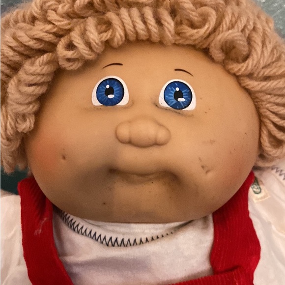 1980’s Cabbage Patch Boy Doll - Picture 4 of 10